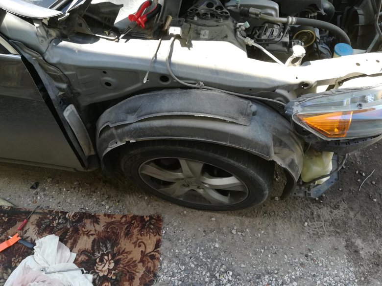 Разбитая хонда цивик