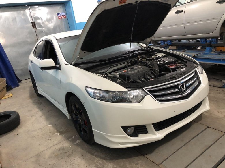 Honda accord 8 type s