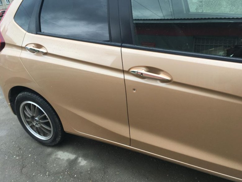 Накладки на двери honda fit
