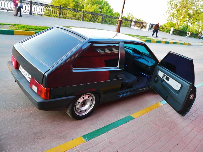 Тюнингованная ваз 2109