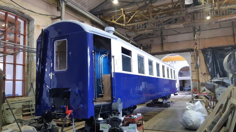 Крюковский вагоностроительный завод вагоны