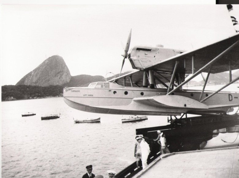 Самолет дорнье валь