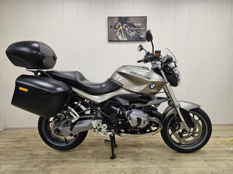 Мотоцикл бмв