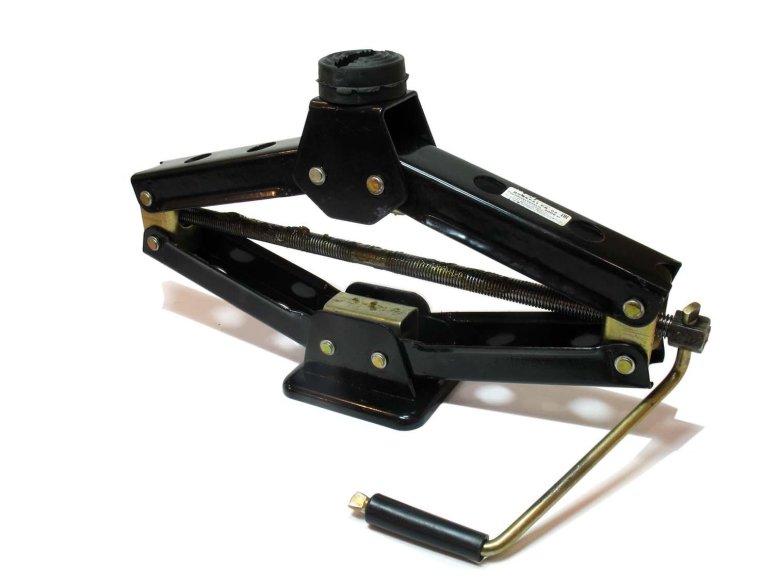 Домкрат автомобильный ромбический механический