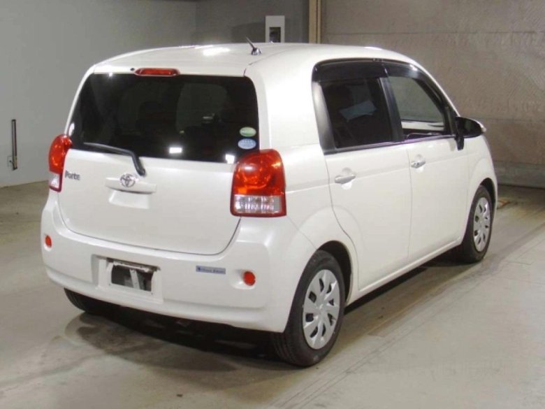 Toyota spade 2012 2020
