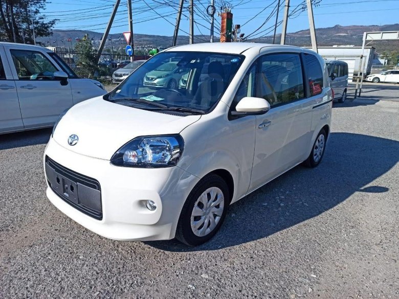 Тойота porte 2018