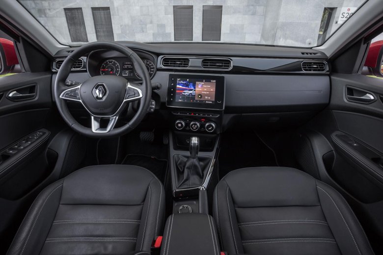 Рено аркана салон