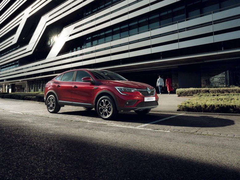 Рено аркана 2022