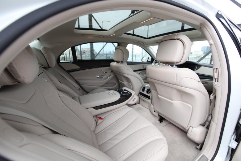 Mercedes benz s class w222 салон белый