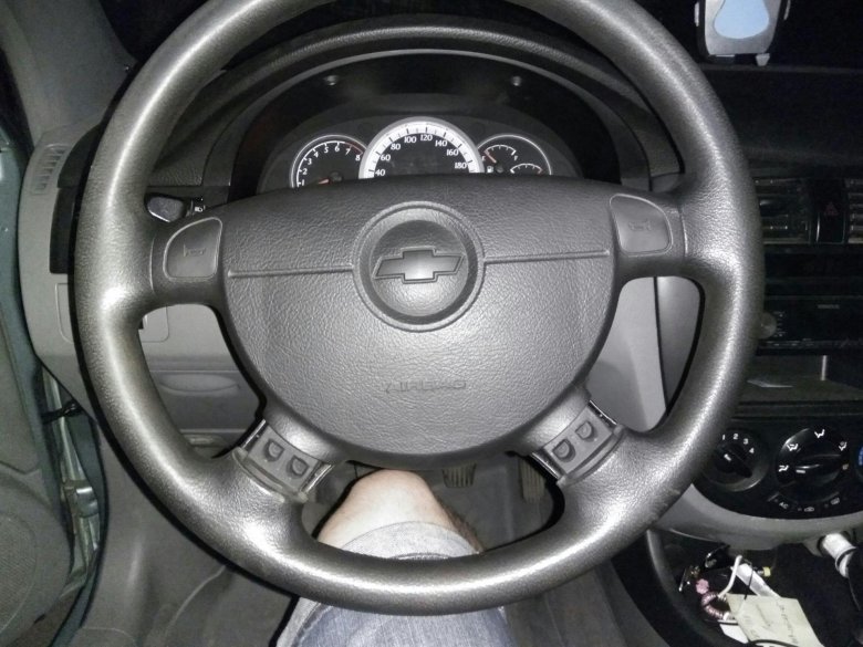 Руль лачетти джентра