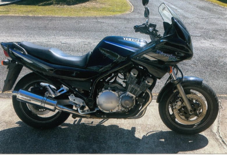 Ямаха диверсия 900