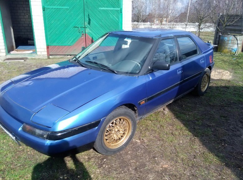Mazda 323f bg