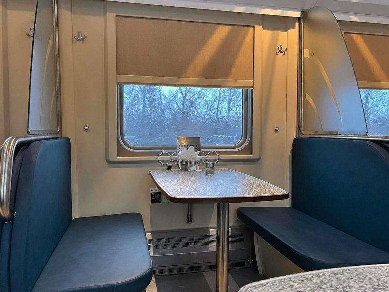 Поезд 030с премиум плацкарт