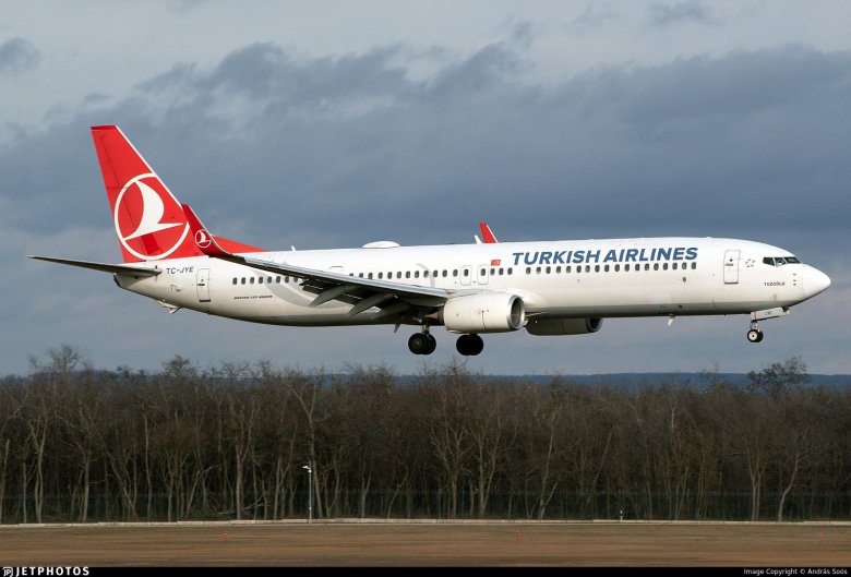 Туркиш эйрлайнс самолеты