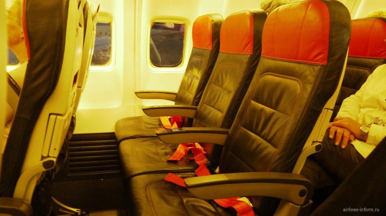 Салон боинг 737 800