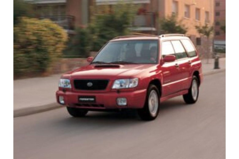 Субару форестер 2000
