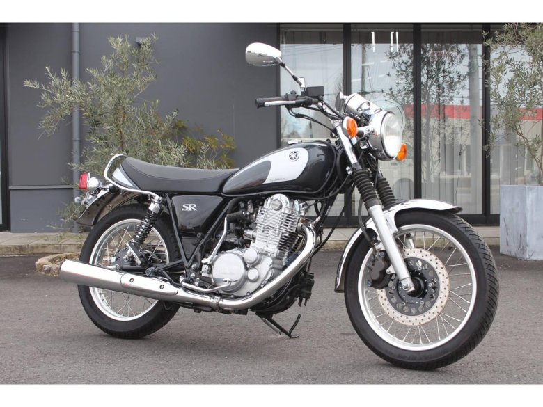 Yamaha sr400