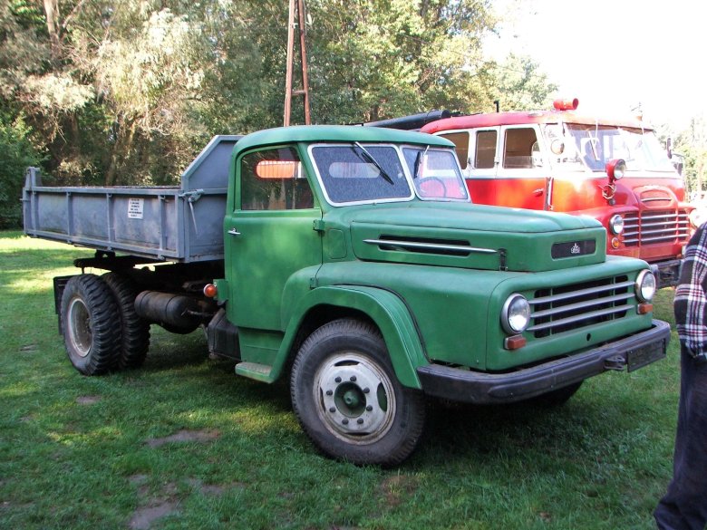 Зил 130 грузовой автомобиль