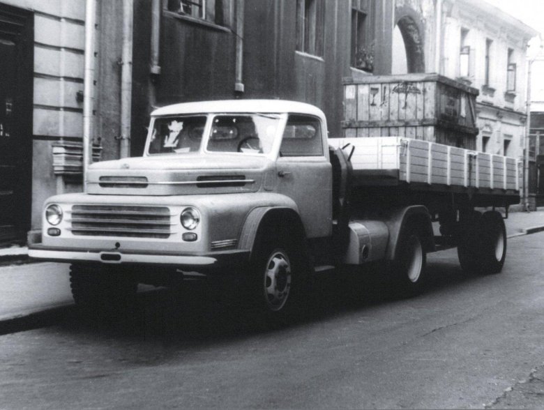 Грузовики ссср