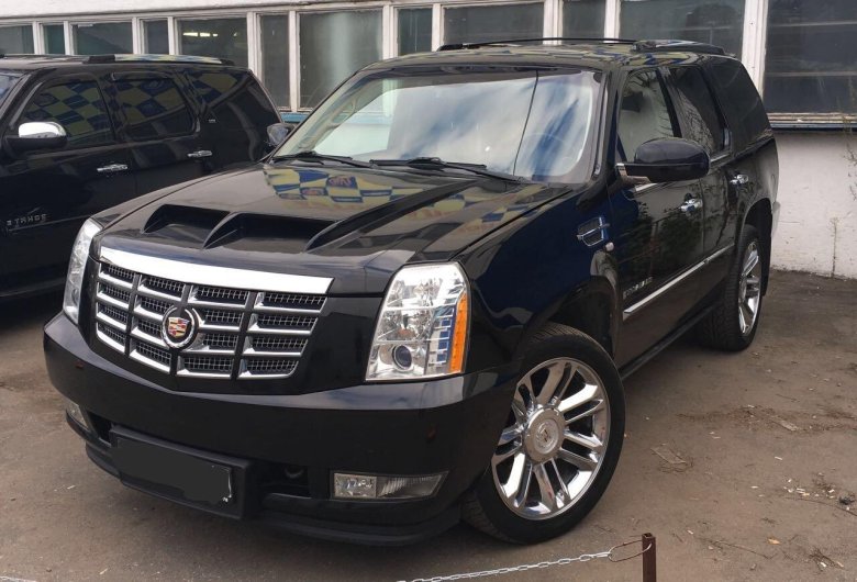 Кадиллак эскалейд 2011