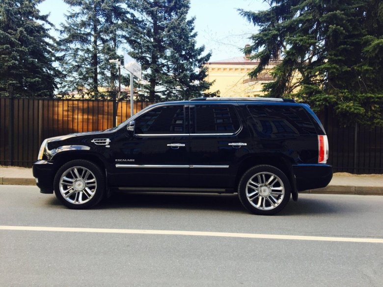 Кадиллак эскалейд черный 3