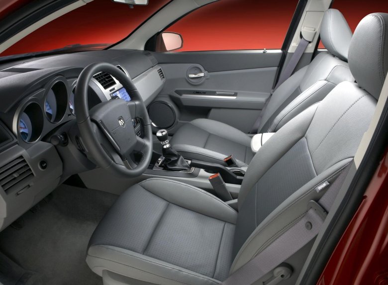 2007 dodge caliber interior