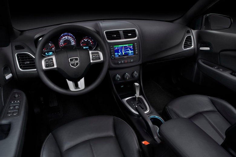 Dodge avenger 2014 салон