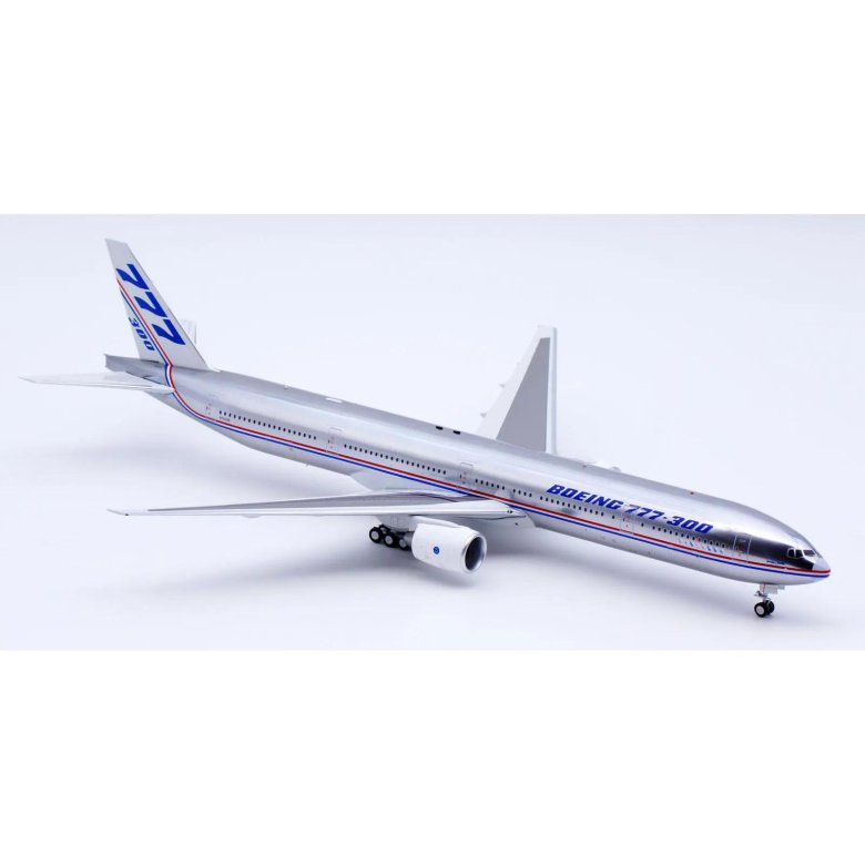 Коллекционная модель самолета