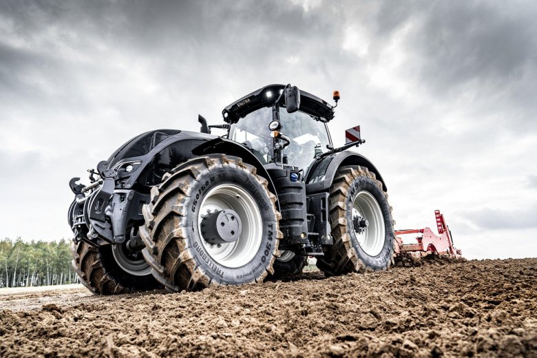 Valtra s324