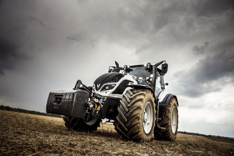 Valtra t155a