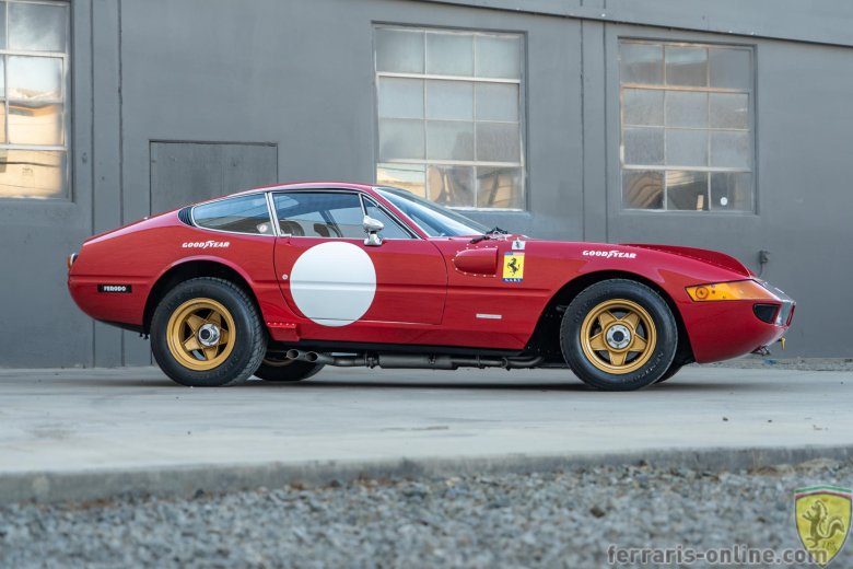 Ferrari 365 gtb daytona
