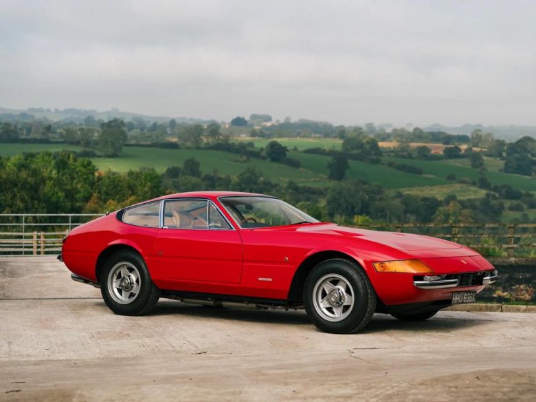 Ferrari 365 gtb/4 daytona