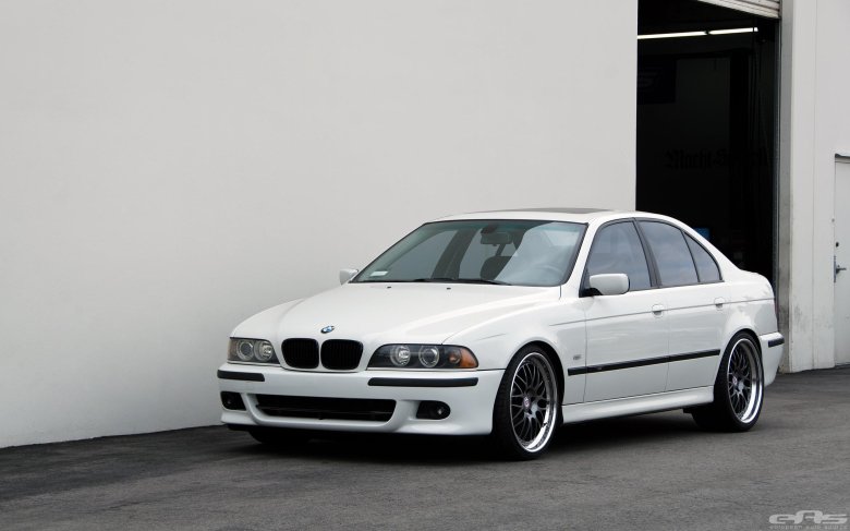 Bmw e39 белая