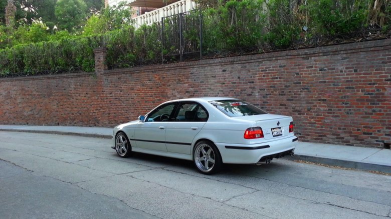 Bmw e39 белая