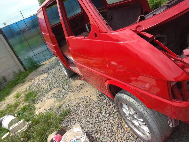 Фольксваген транспортер 1992г