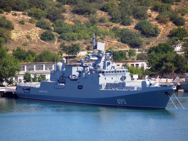 Фрегат черноморского флота \ адмирал эссен\