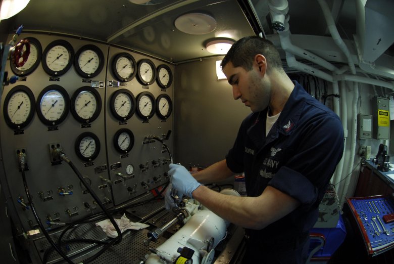 Судовой моторист