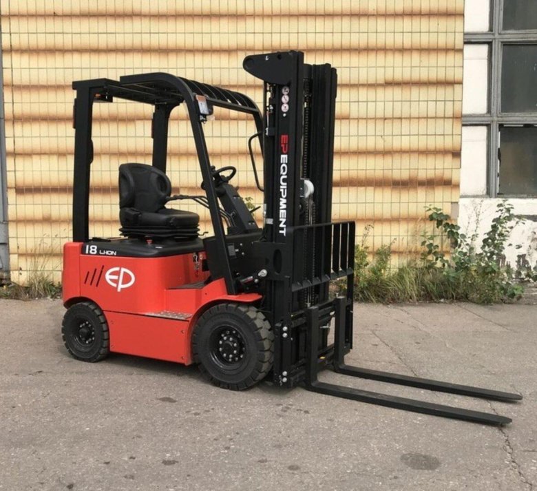 Электрический погрузчик