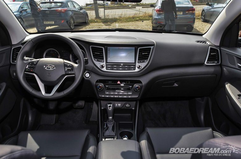 Hyundai tucson 2017 салон