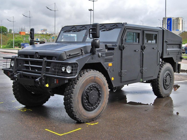 Renault sherpa apc police