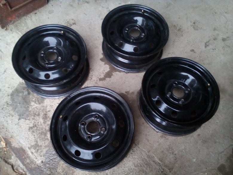 Штампованные диски r14 renault logan