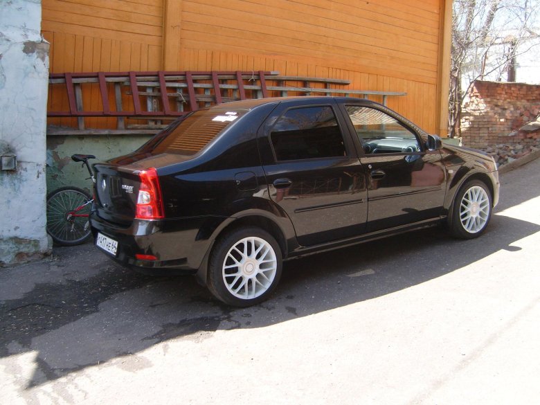 Рено логан на 17 колесах