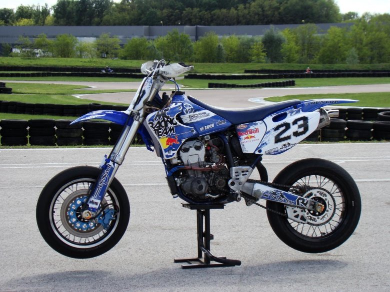 Yamaha yz 450 supermoto