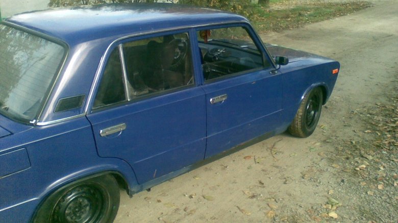 Синяя ваз 2106