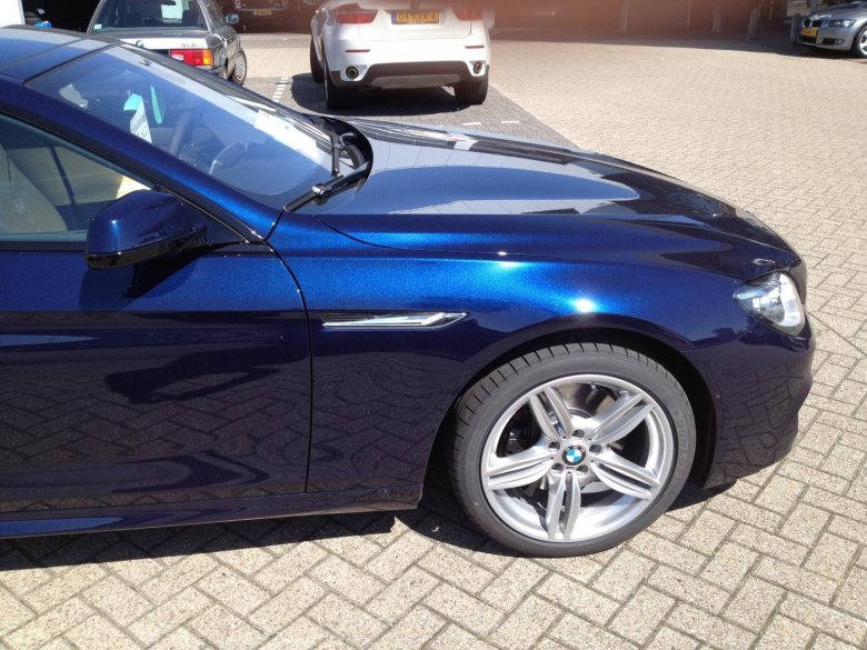 Цвет темно синий металлик