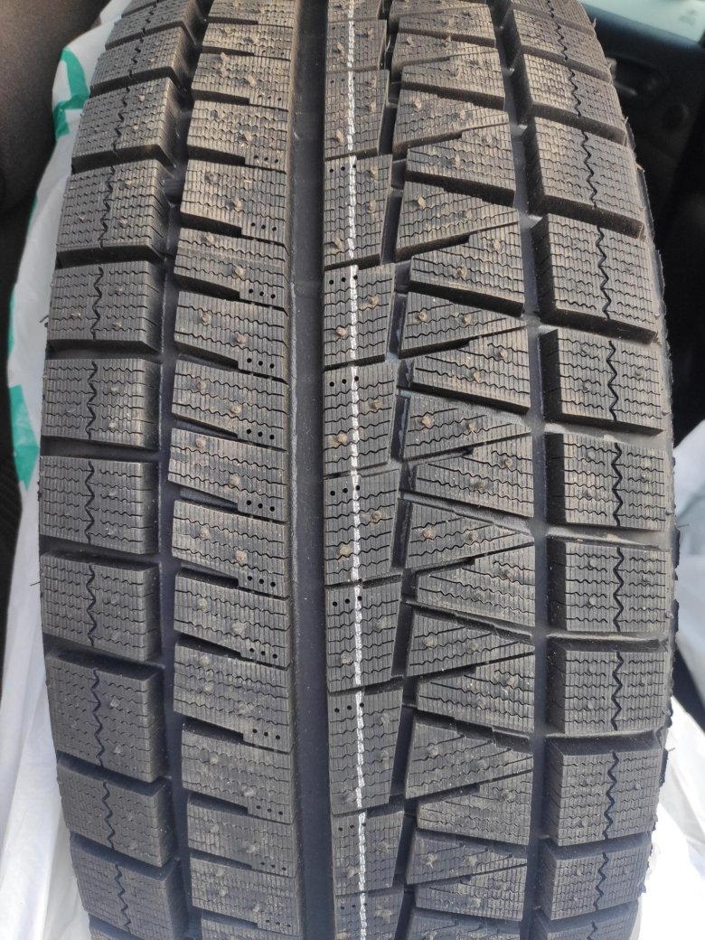 Шина bridgestone blizzak revo gz