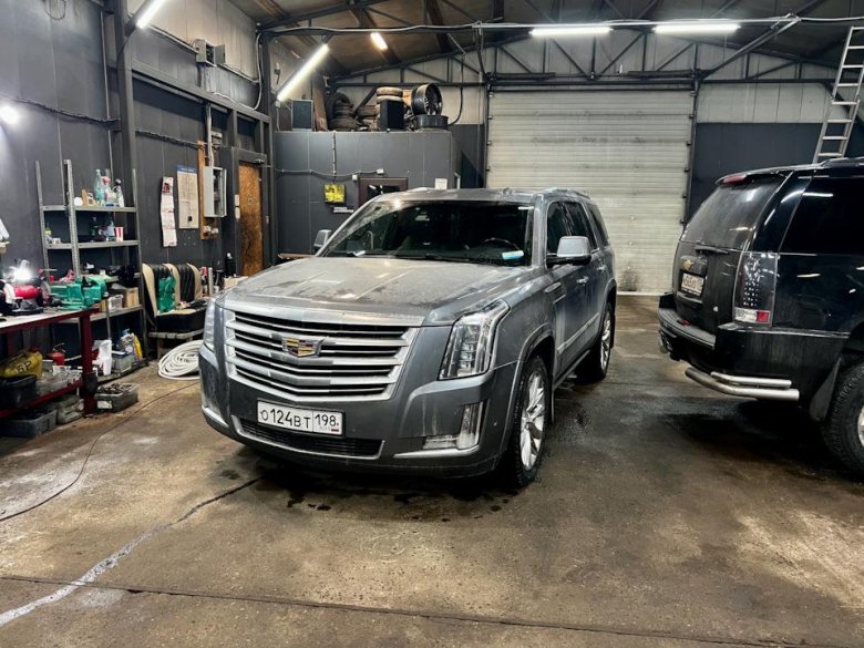 Cadillac escalade iv