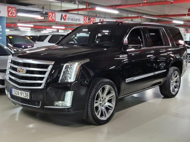 Кадиллак эскалейд 2016