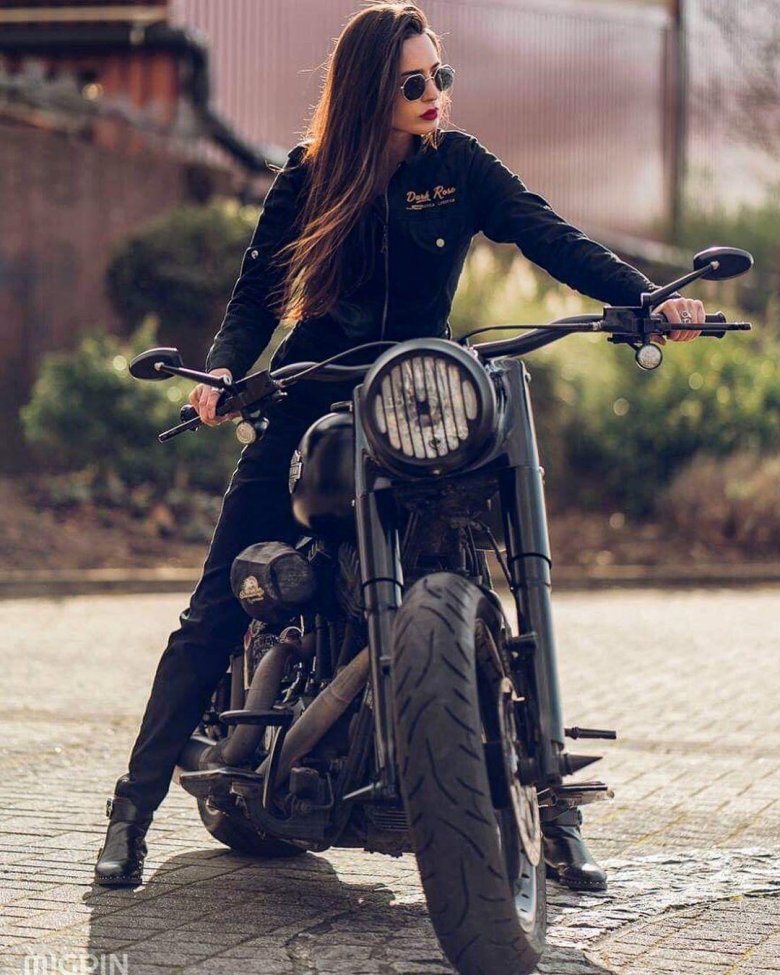 Женский харлей дэвидсон мотоцикл