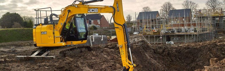 Гусеничный экскаватор jcb js130